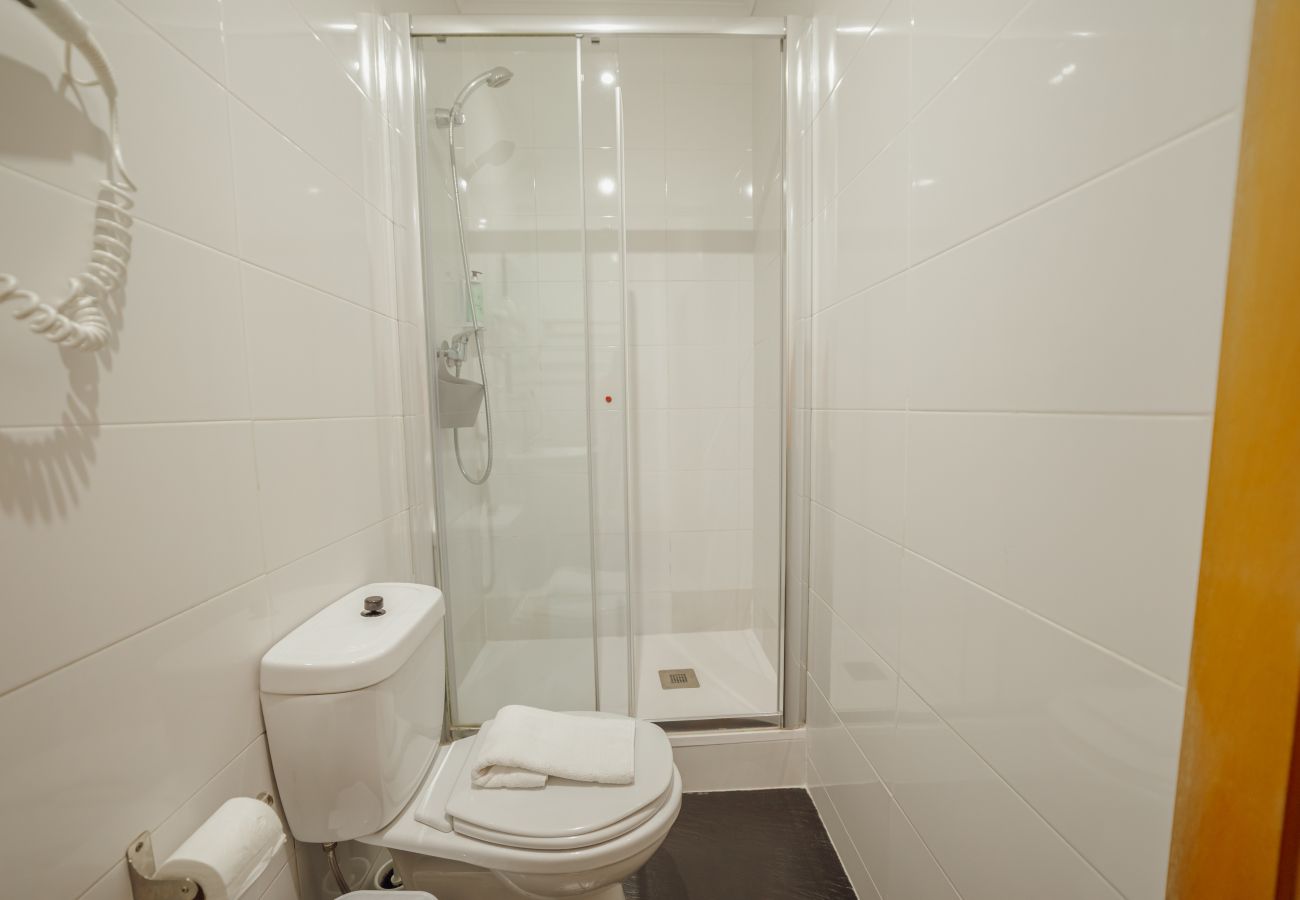 Rent by room in Porto - DEAR 103 by Hosty