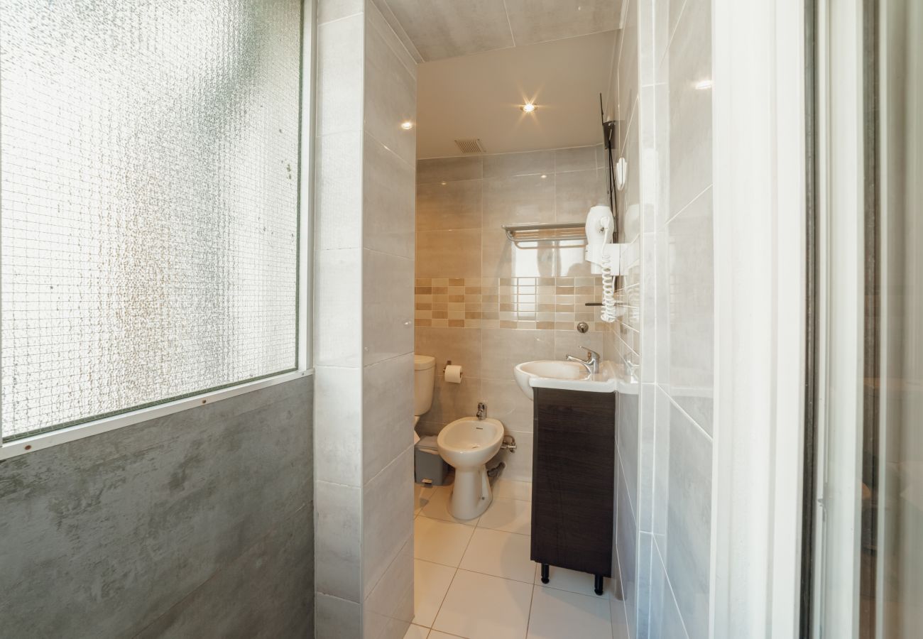 Rent by room in Porto - DEAR 103 by Hosty