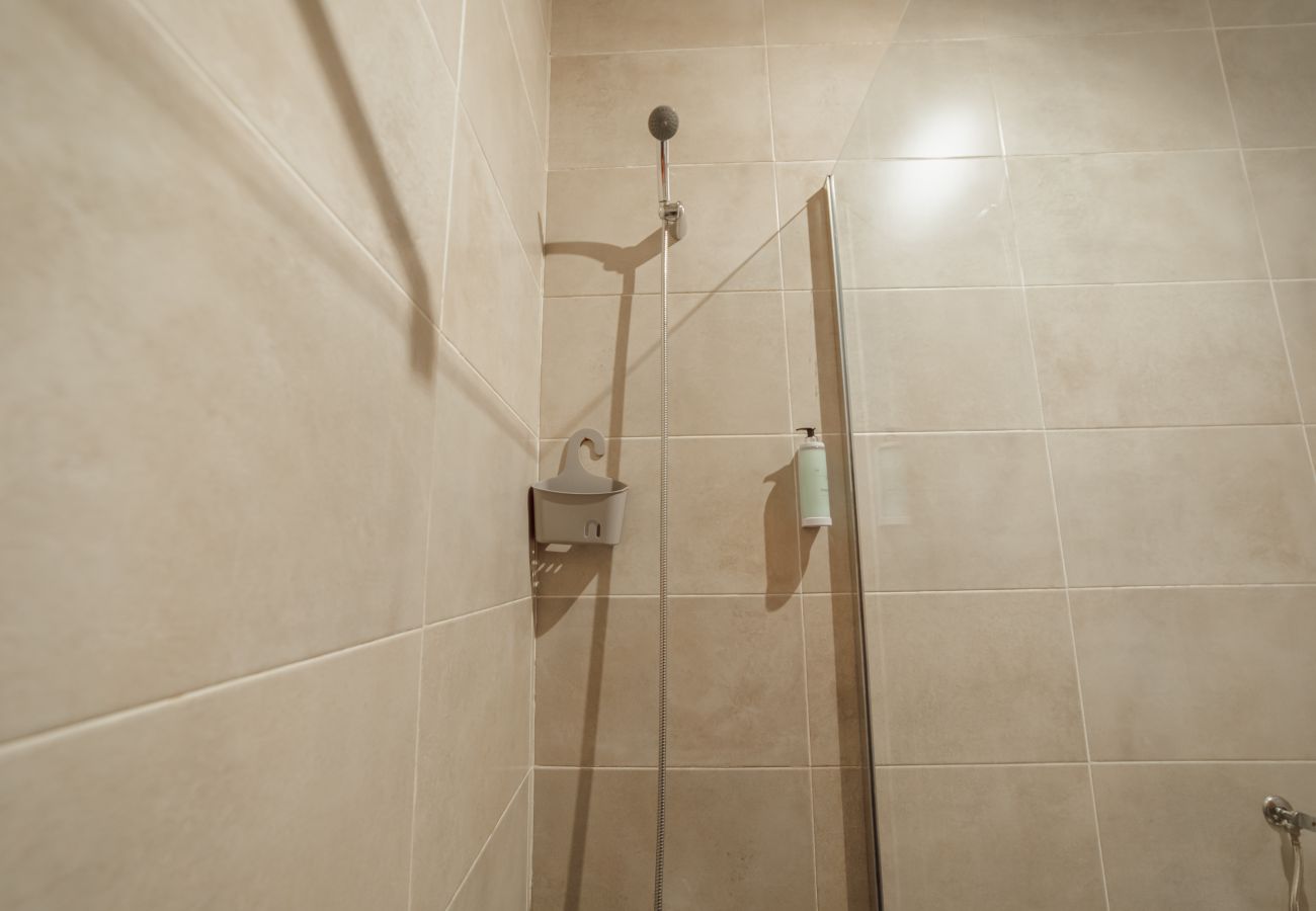 Rent by room in Porto - DEAR 201 by Hosty