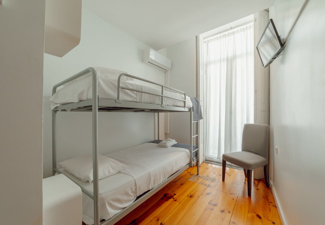 Rent by room in Porto - DEAR 202 by Hosty