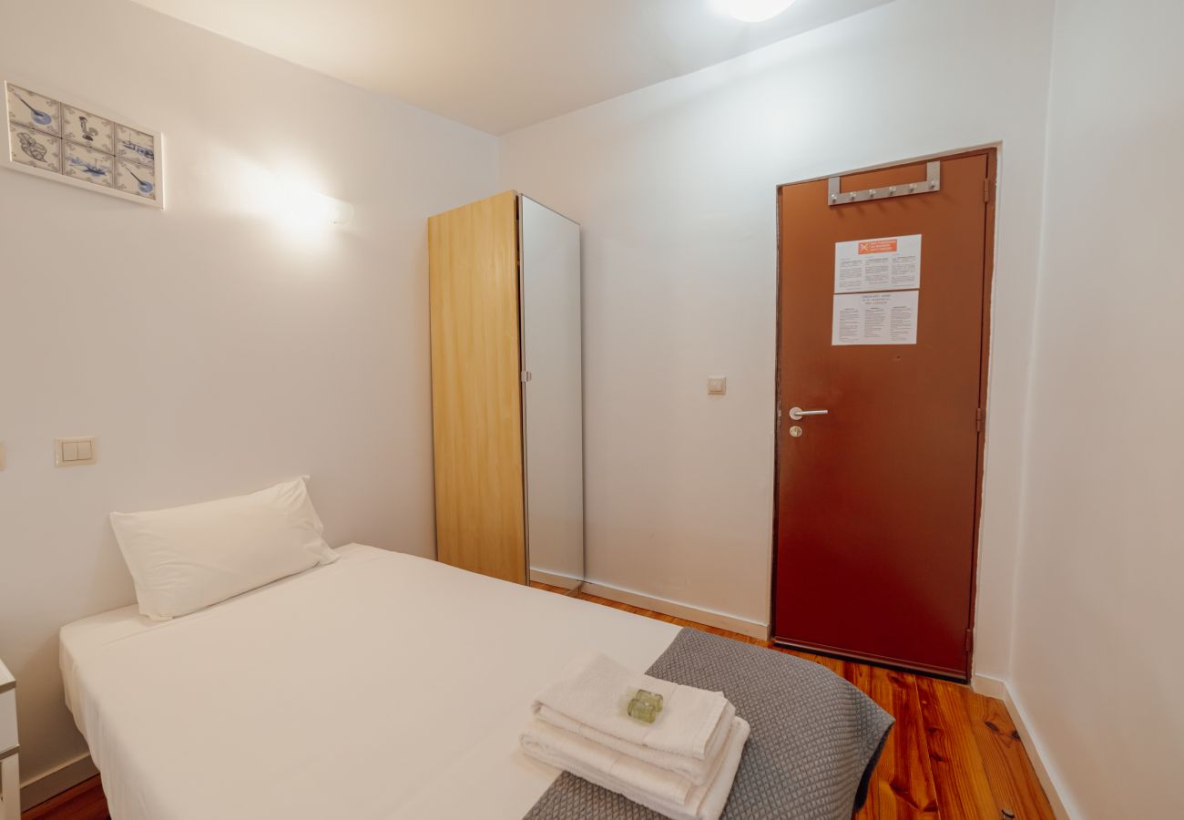 Rent by room in Porto - DEAR 302 by Hosty