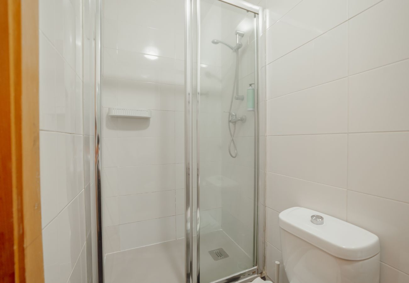 Rent by room in Porto - DEAR 303 by Hosty