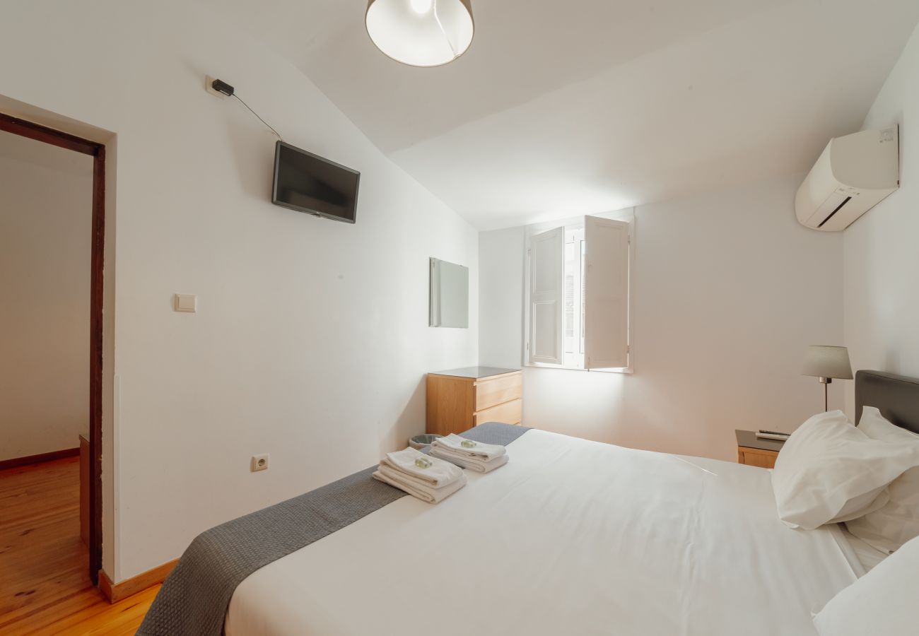 Rent by room in Porto - DEAR 303 by Hosty