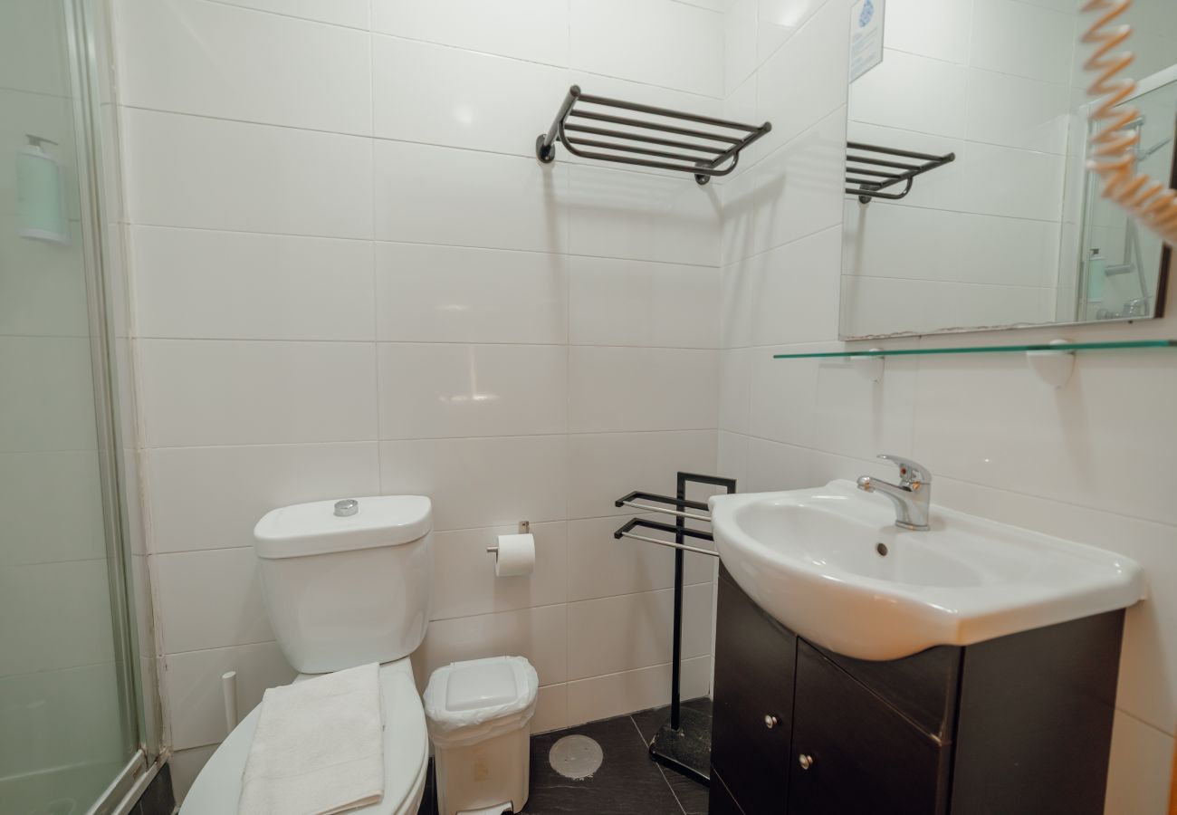 Rent by room in Porto - DEAR 303 by Hosty