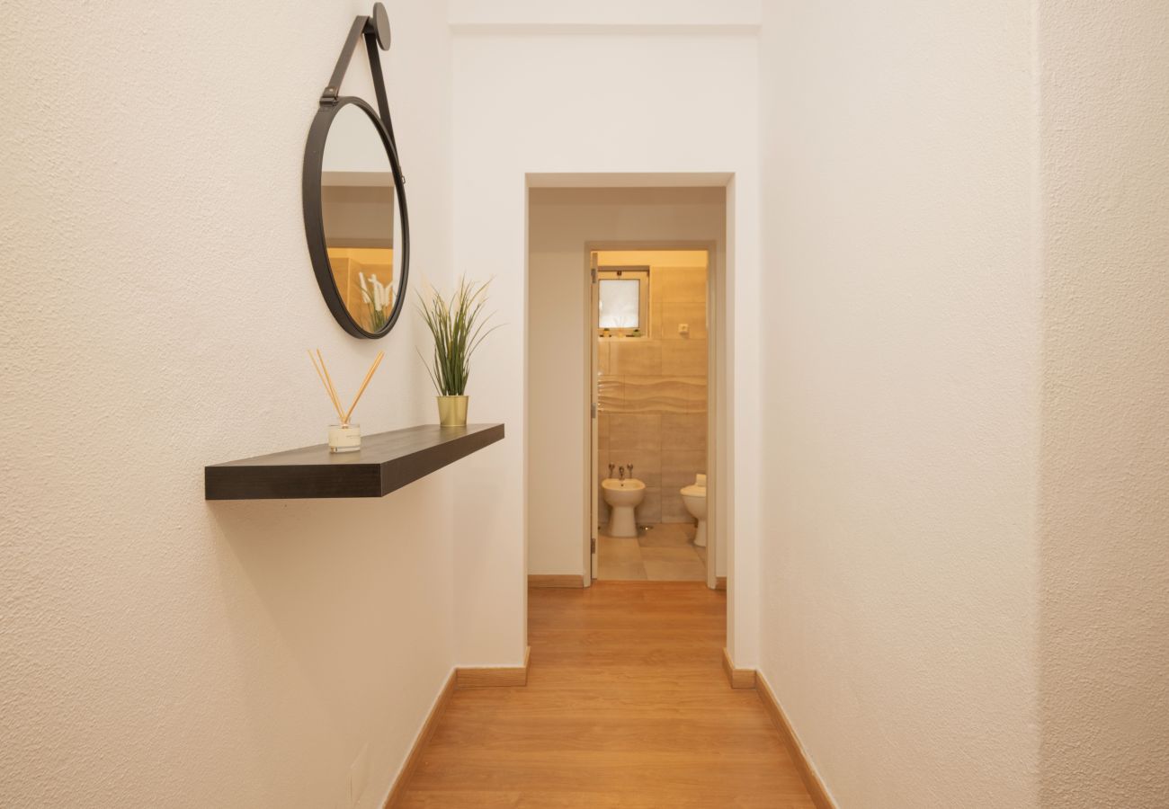 Apartment in Queluz - Queluz Design by Hosty