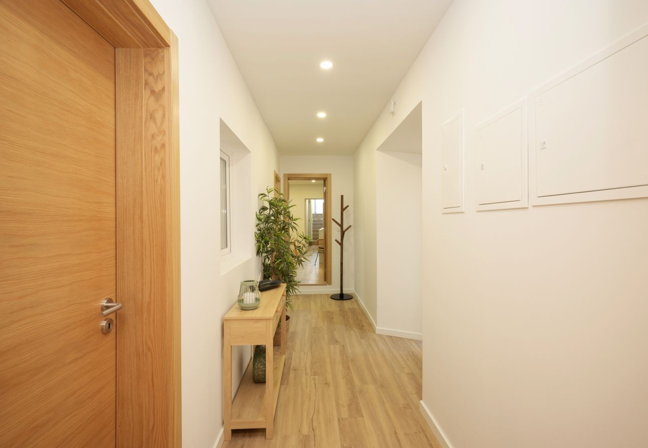 Apartment in Sacavém - City Garden House by Hosty