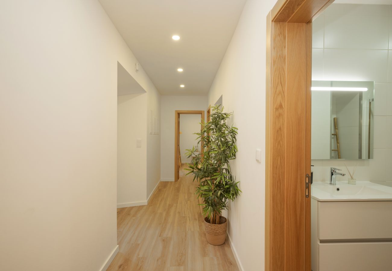 Apartment in Sacavém - City Garden House by Hosty