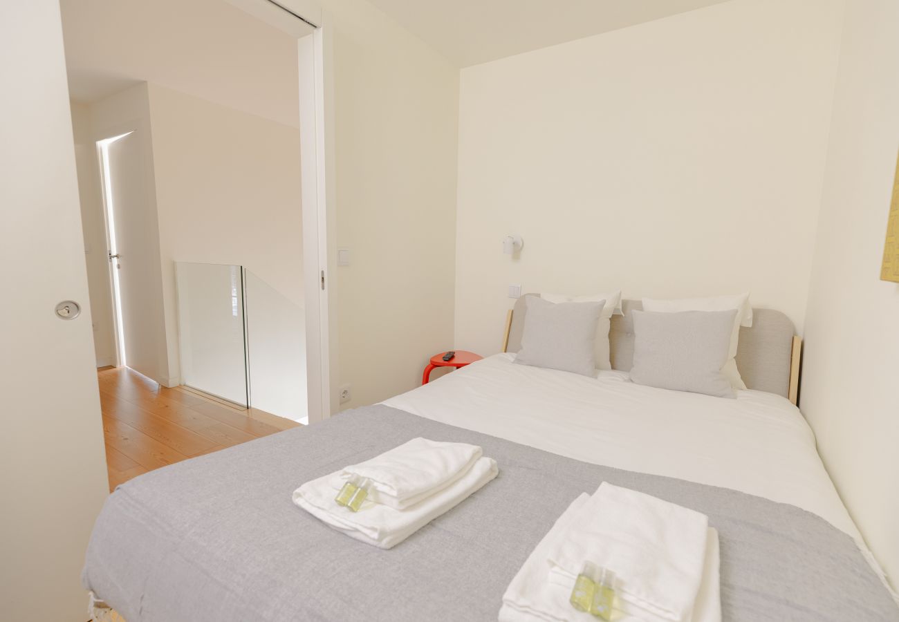 Apartment in Porto - Trindade Skyline Premium by Hosty