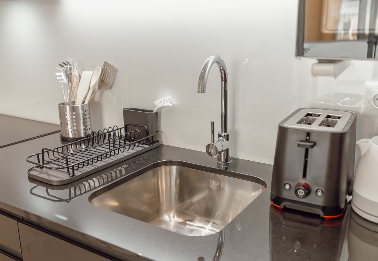 Apartment in Porto - Cozy Bonfim with Terrace 1 by Hosty