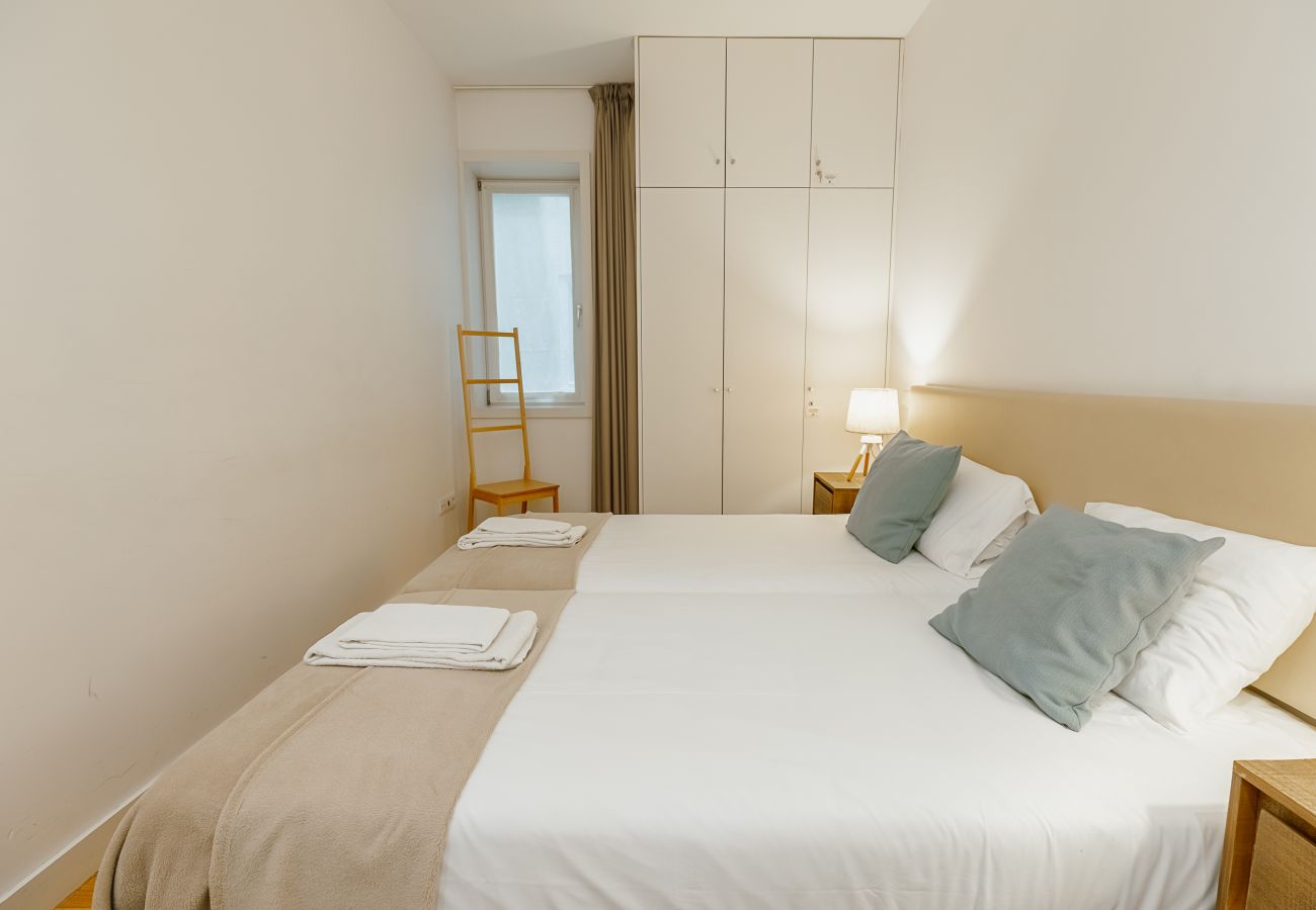 Apartment in Porto - Ribeira Essence by Hosty