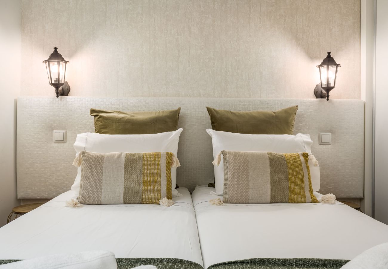 Apartment in Porto - Clérigos Design 5 Apanhar uma Rosca