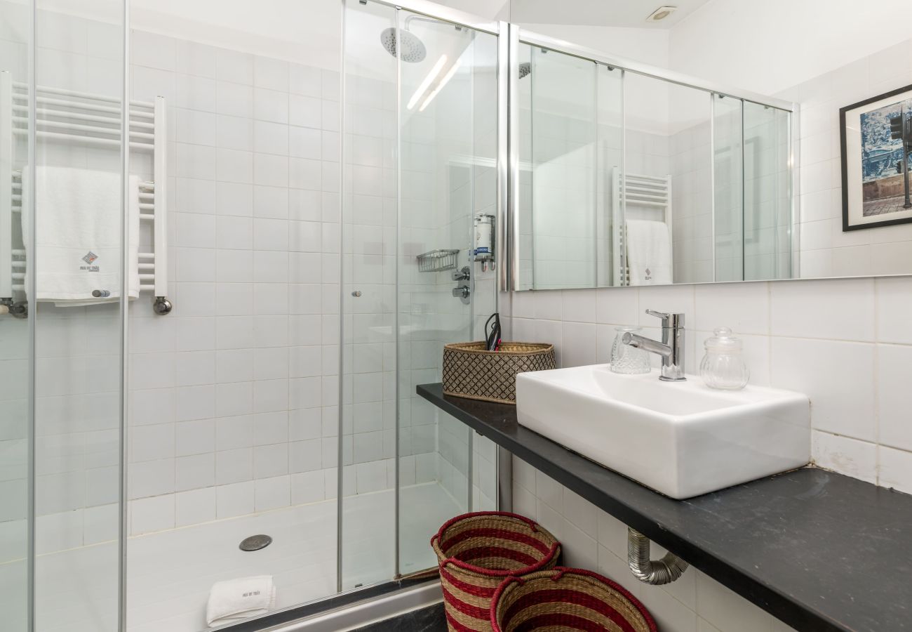 Apartment in Porto - Clérigos Design 6 Laurear a Pevide