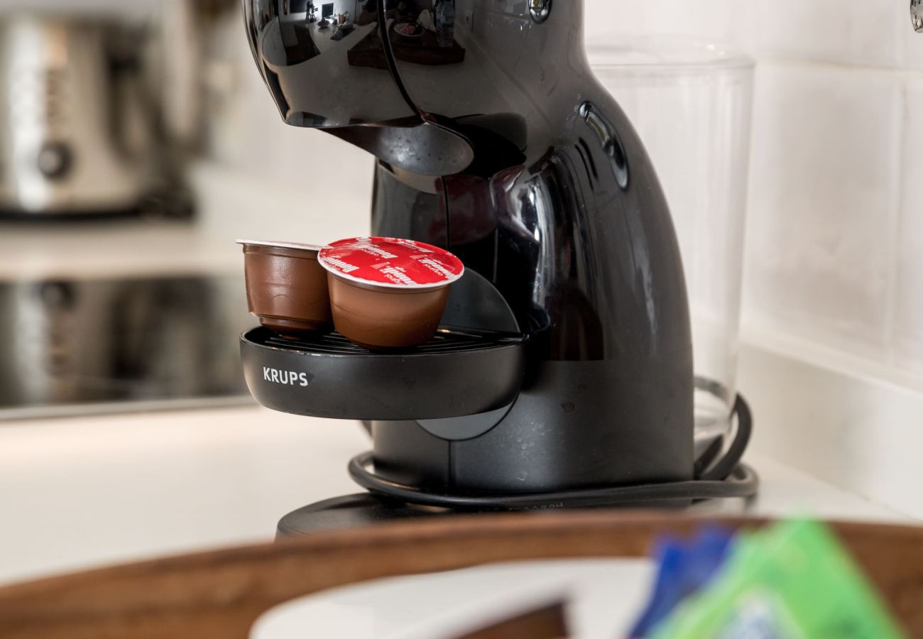 Apartment in Porto - Clérigos Design 7 Amena Cavaqueira