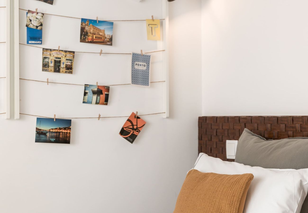 Apartment in Porto - Clérigos Design 7 Amena Cavaqueira