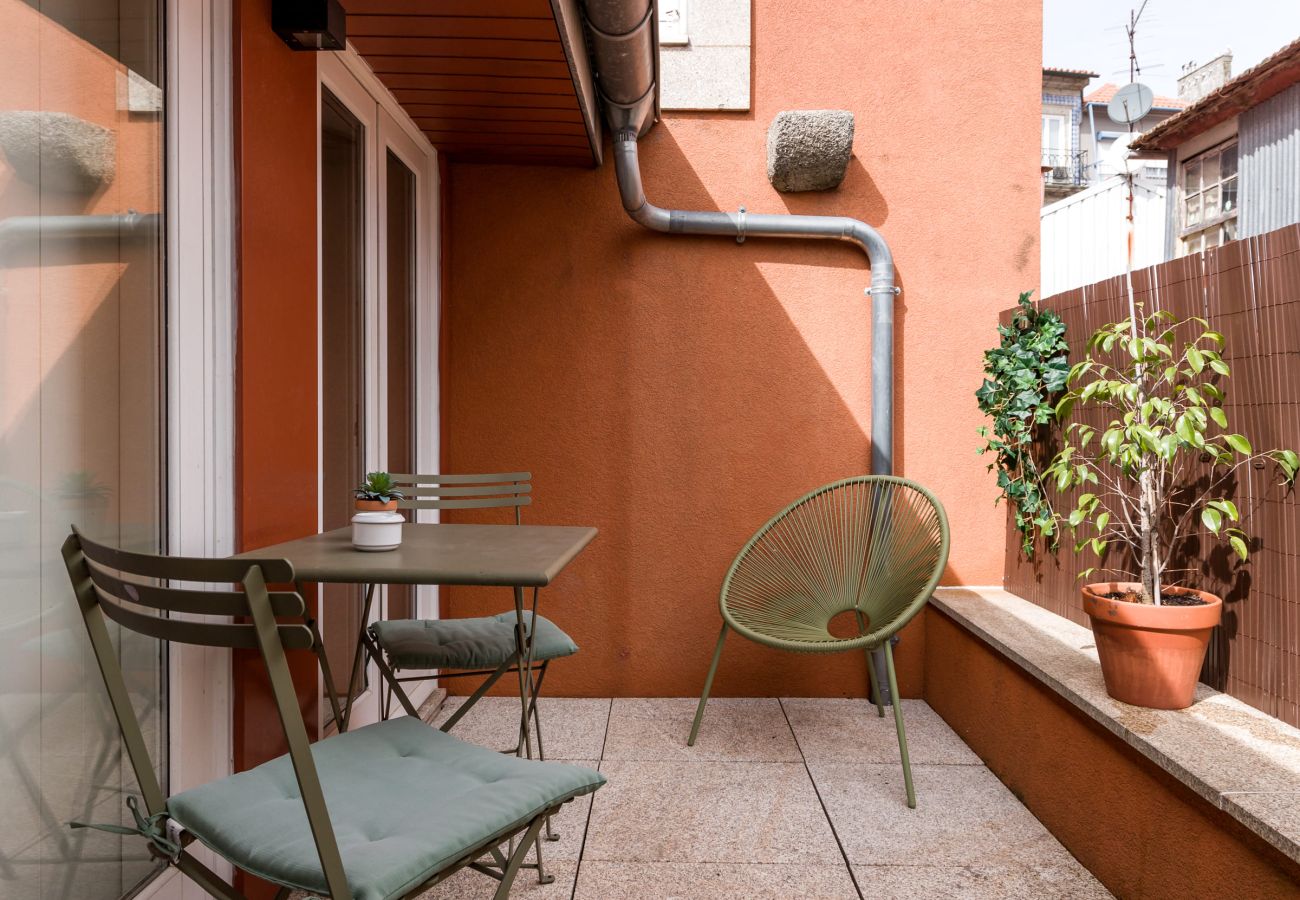 Apartment in Porto - Clérigos Design 7 Amena Cavaqueira