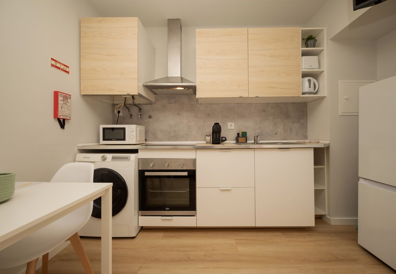 Studio in Loures - City Garden Studio by Hosty