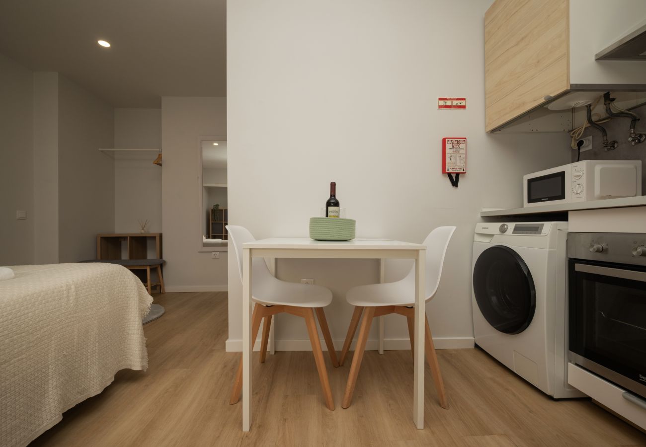 Studio in Loures - City Garden Studio by Hosty