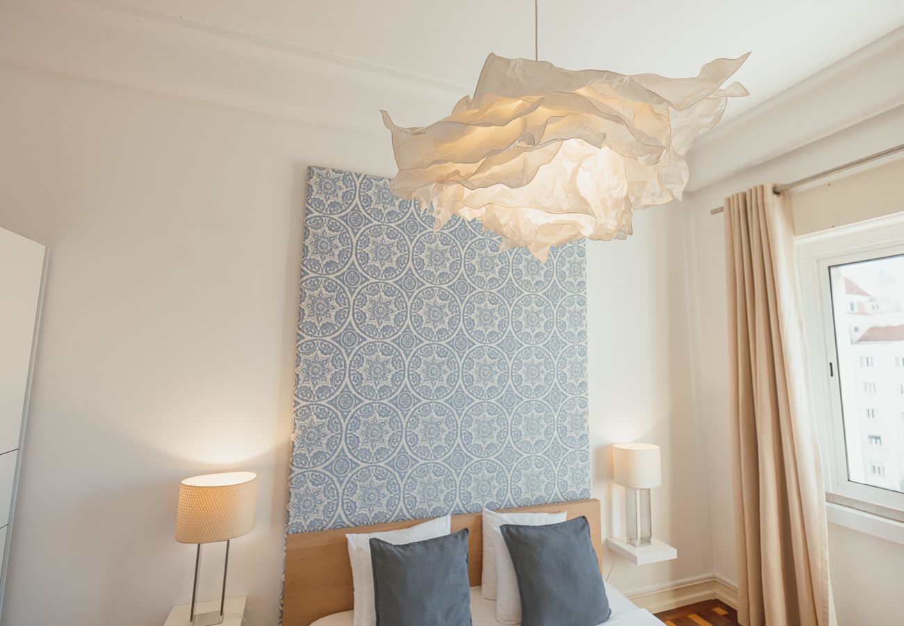 Rent by room in Lisbon - Gaspar House in Areeiro Room I by Hosty