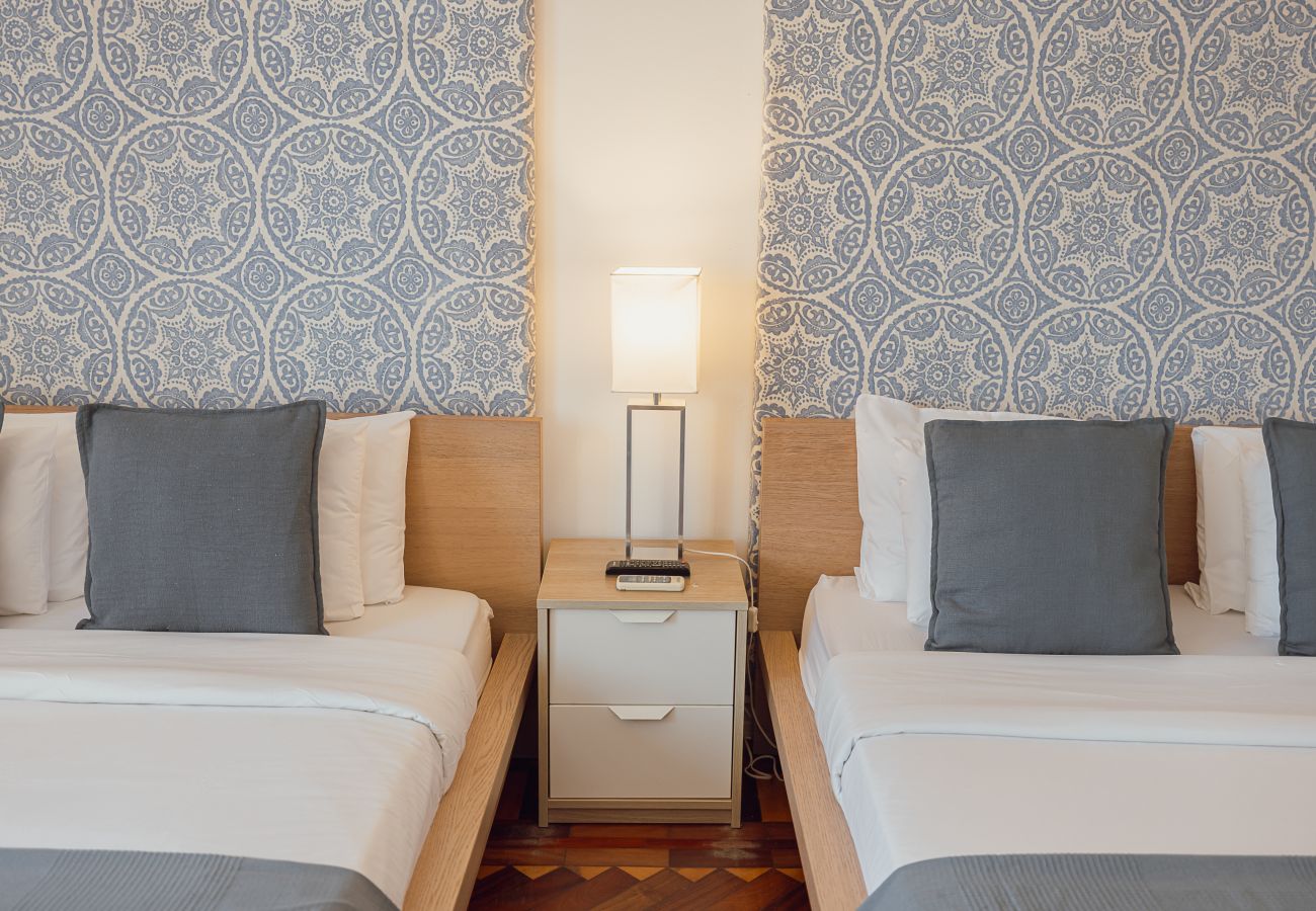 Rent by room in Lisbon - Gaspar House in Areeiro Room III by Hosty