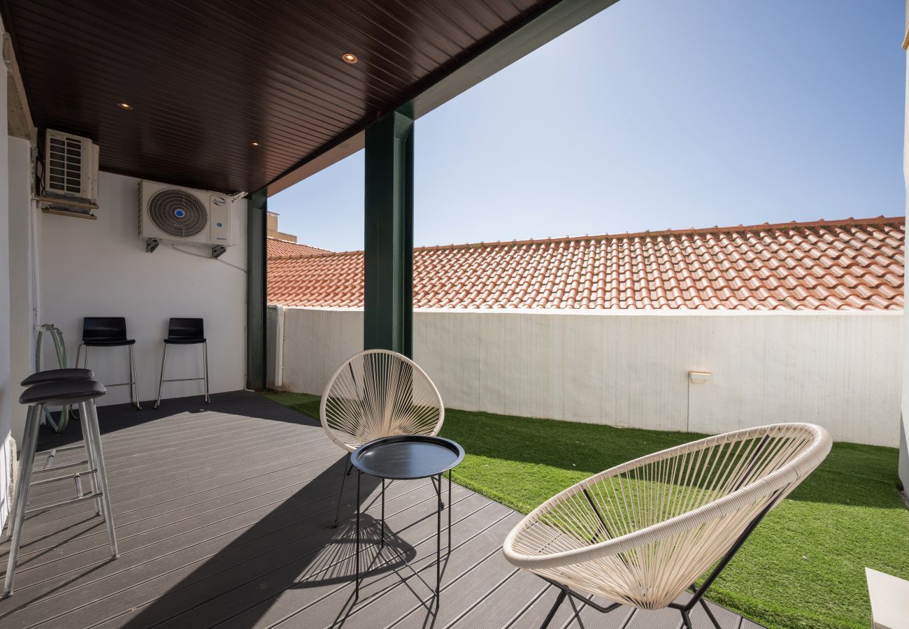 Apartment in Lisbon - Lapa Design II By Hosty