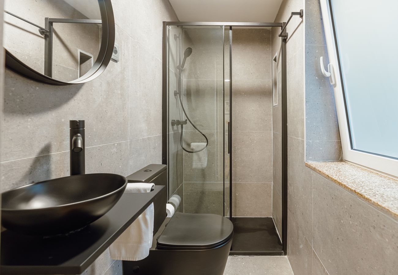 Apartment in Porto - Clérigos Charming 1 by Hosty
