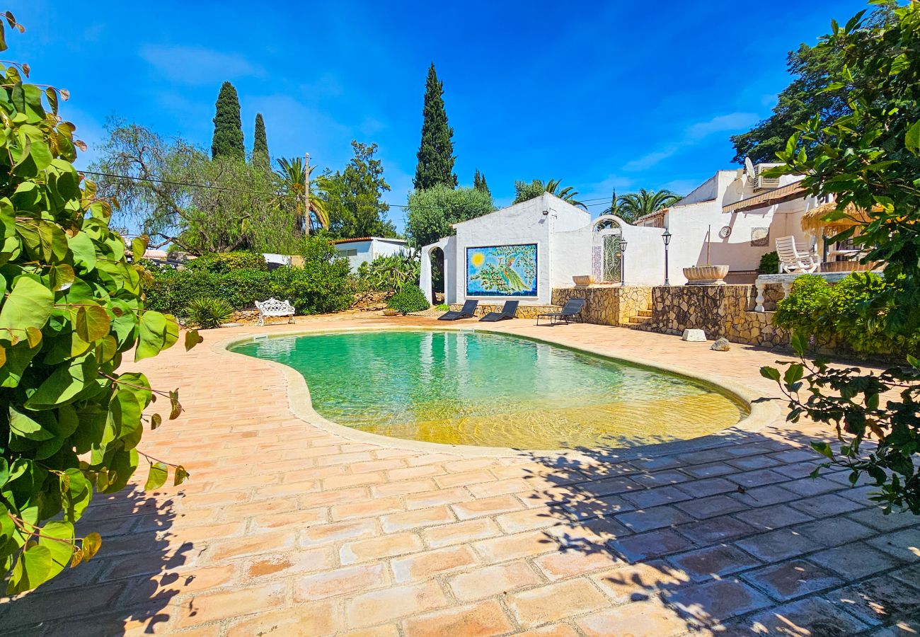 Villa in Portimão - Alvor Private Pool Villa | Large Garden & Peace