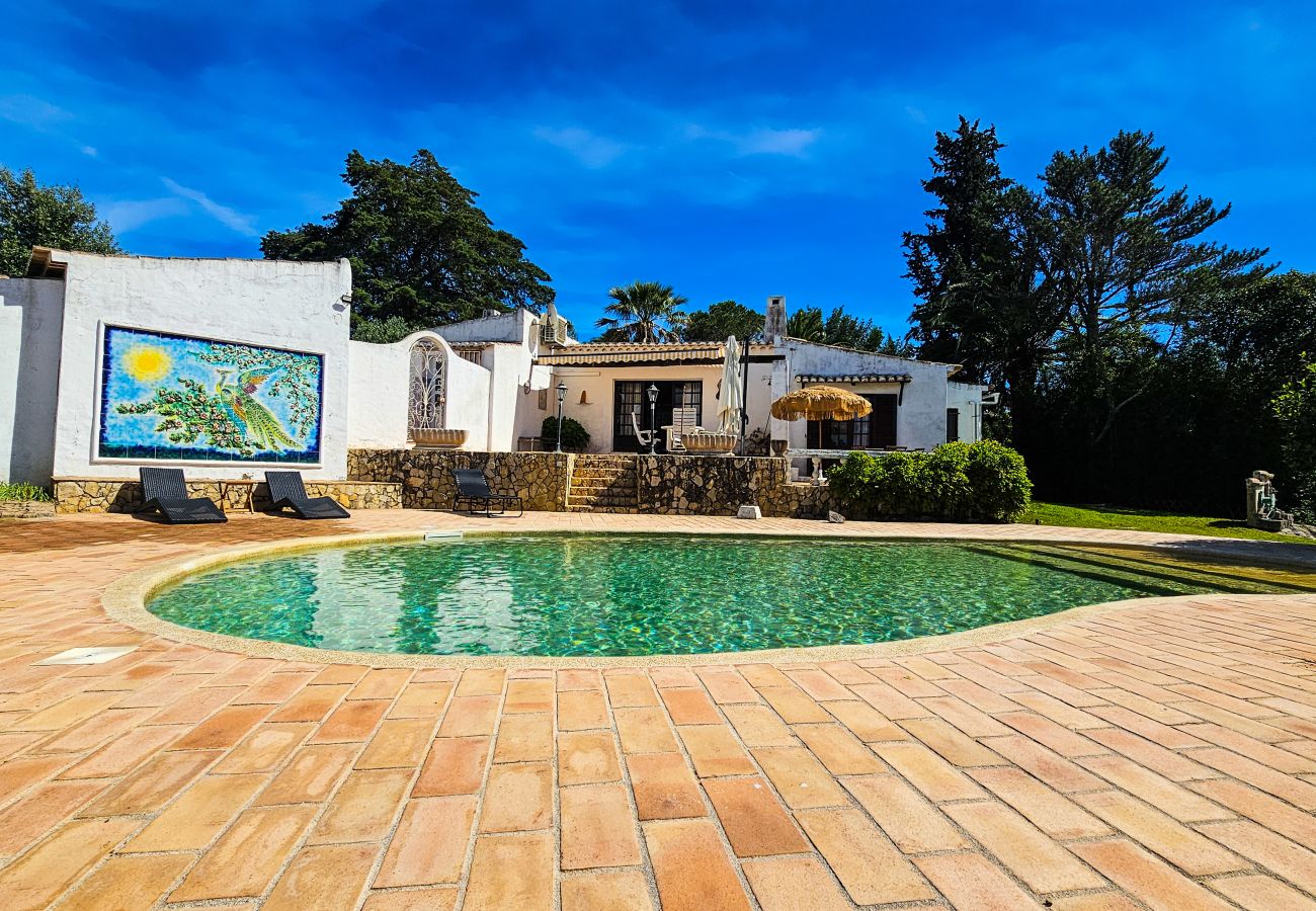 Villa in Portimão - Alvor Private Pool Villa | Large Garden & Peace