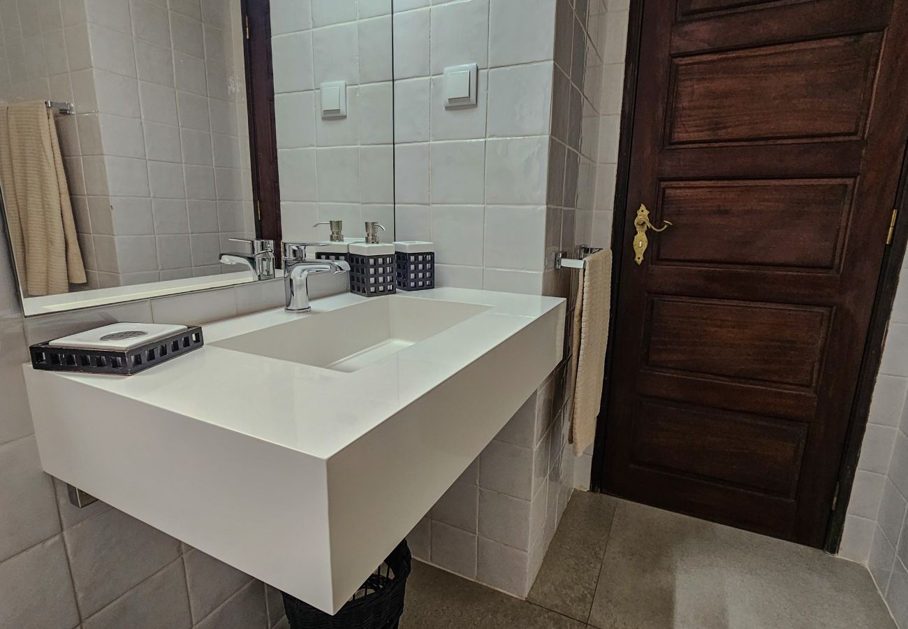 Villa in Portimão - Alvor Private Pool Villa | Large Garden & Peace