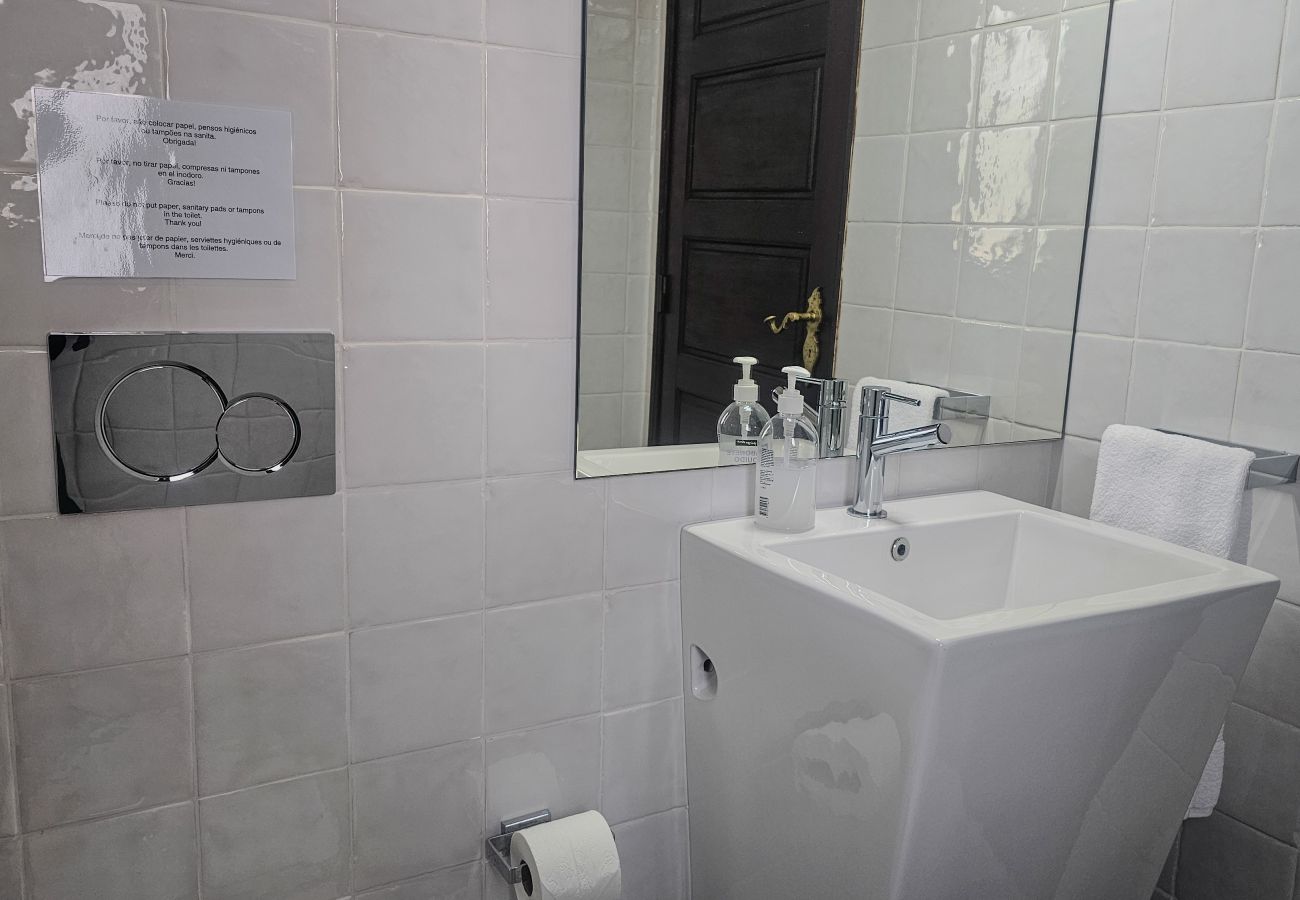 Villa in Portimão - Alvor Private Pool Villa | Large Garden & Peace