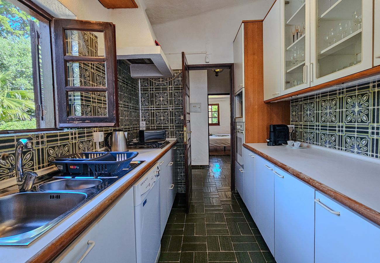 Villa in Portimão - Alvor Private Pool Villa | Large Garden & Peace