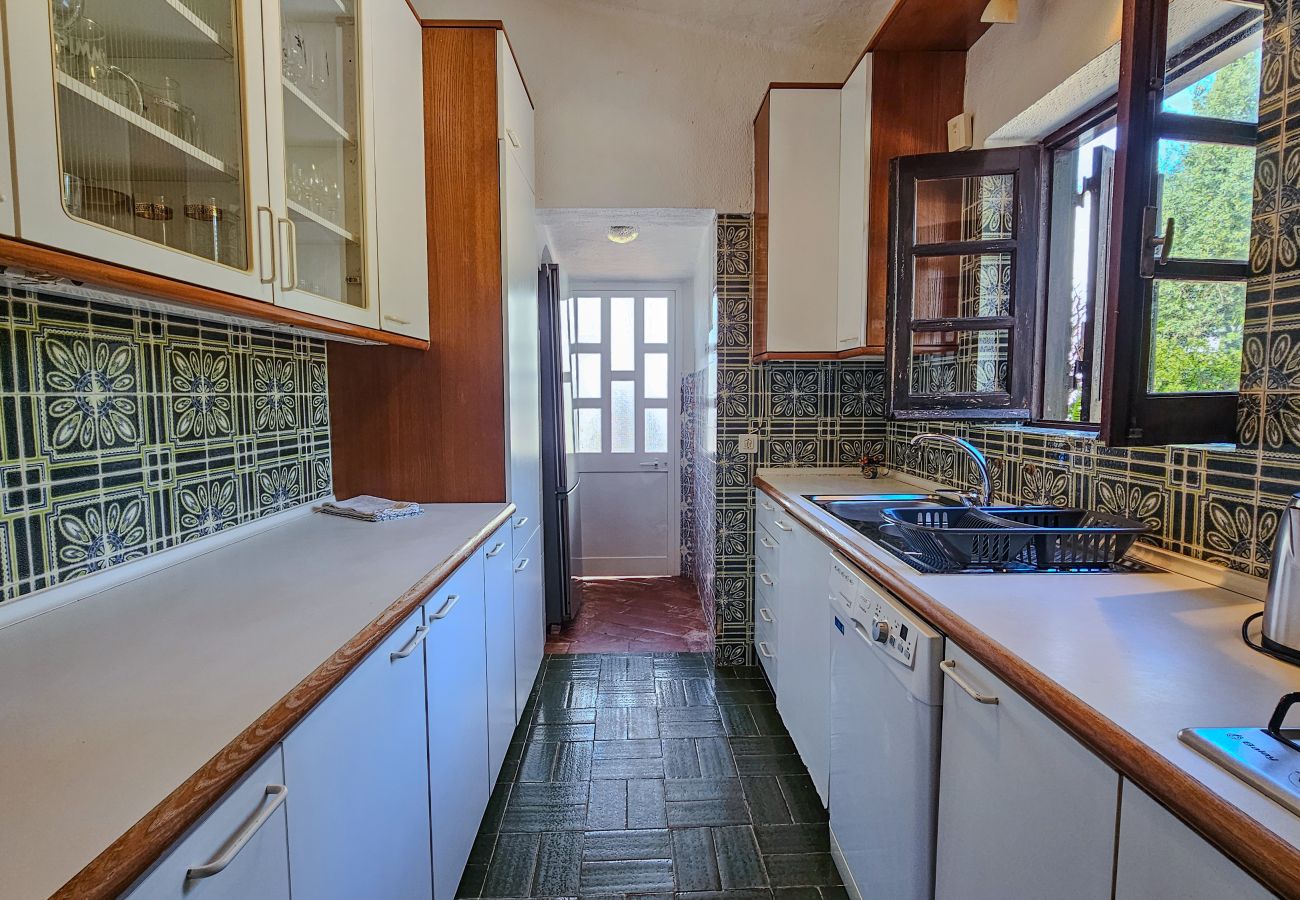 Villa in Portimão - Alvor Private Pool Villa | Large Garden & Peace