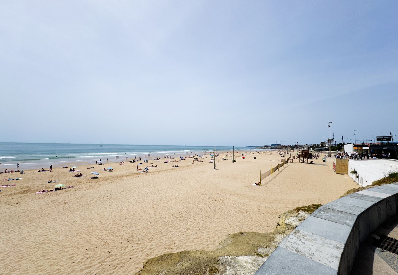 Apartment in Cascais - Carcavelos Design W/Terrace by Hosty
