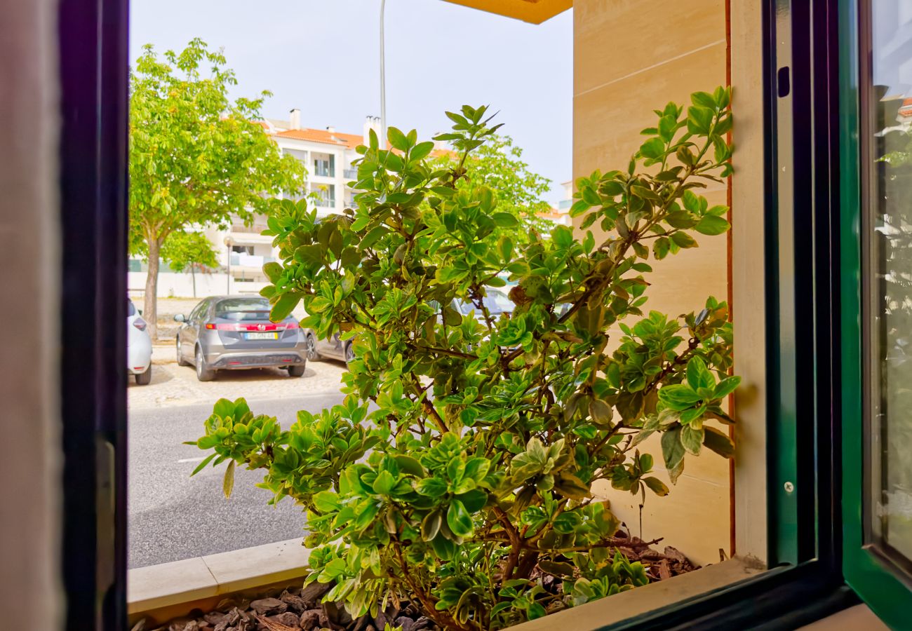 Apartment in Cascais - Carcavelos Design W/Terrace by Hosty