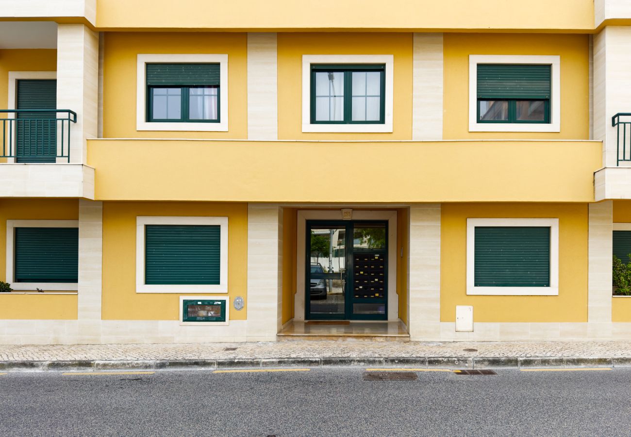 Apartment in Cascais - Carcavelos Design W/Terrace by Hosty
