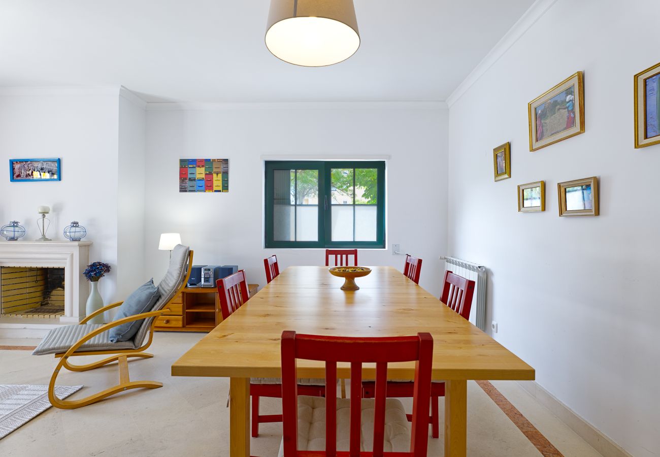 Apartment in Cascais - Carcavelos Design W/Terrace by Hosty