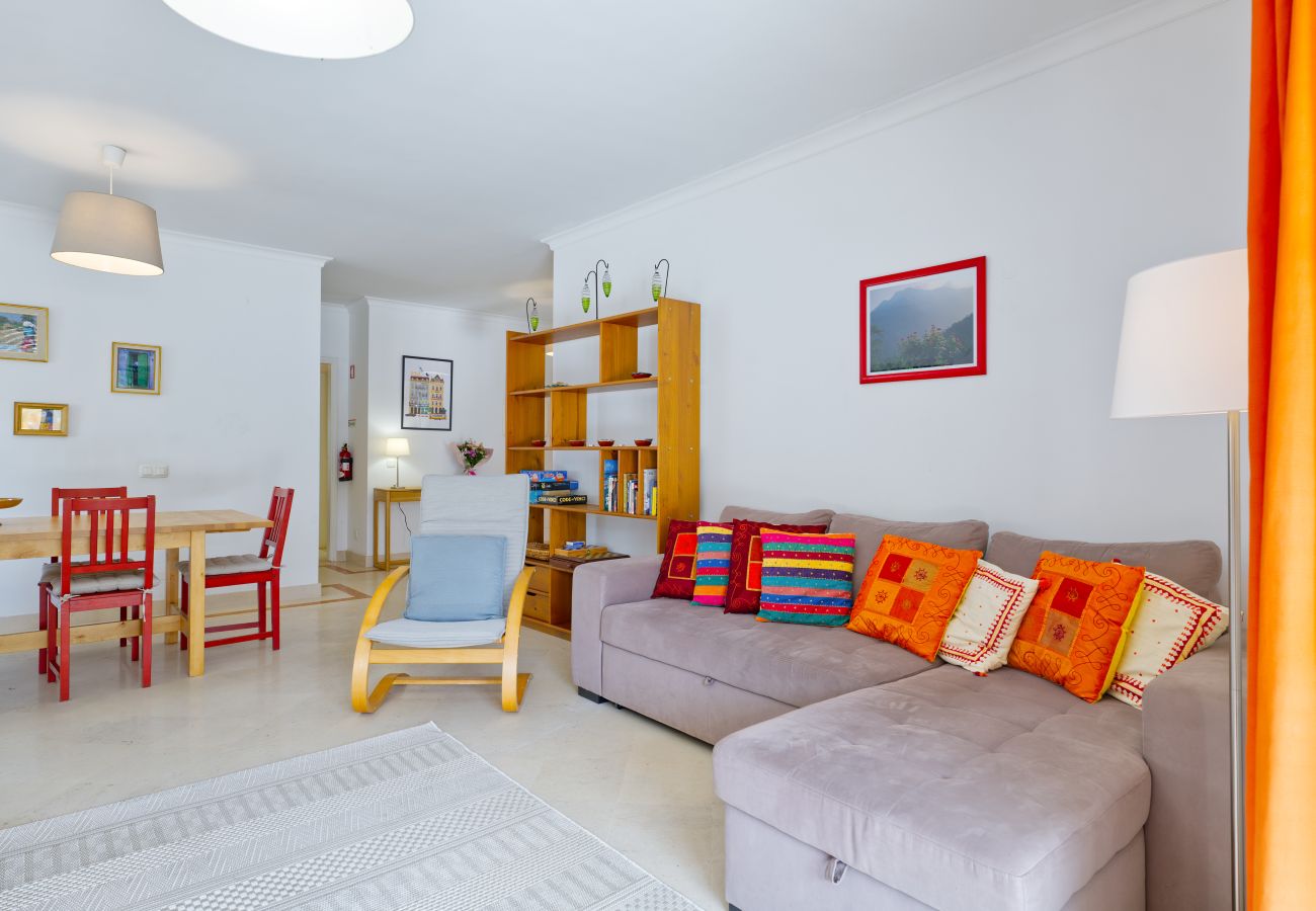 Apartment in Cascais - Carcavelos Design W/Terrace by Hosty