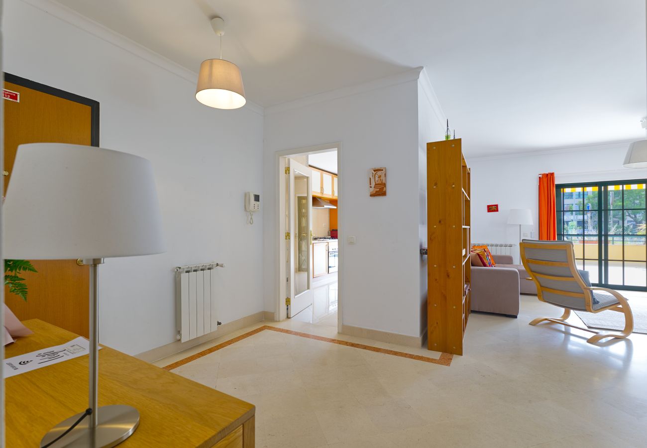 Apartment in Cascais - Carcavelos Design W/Terrace by Hosty
